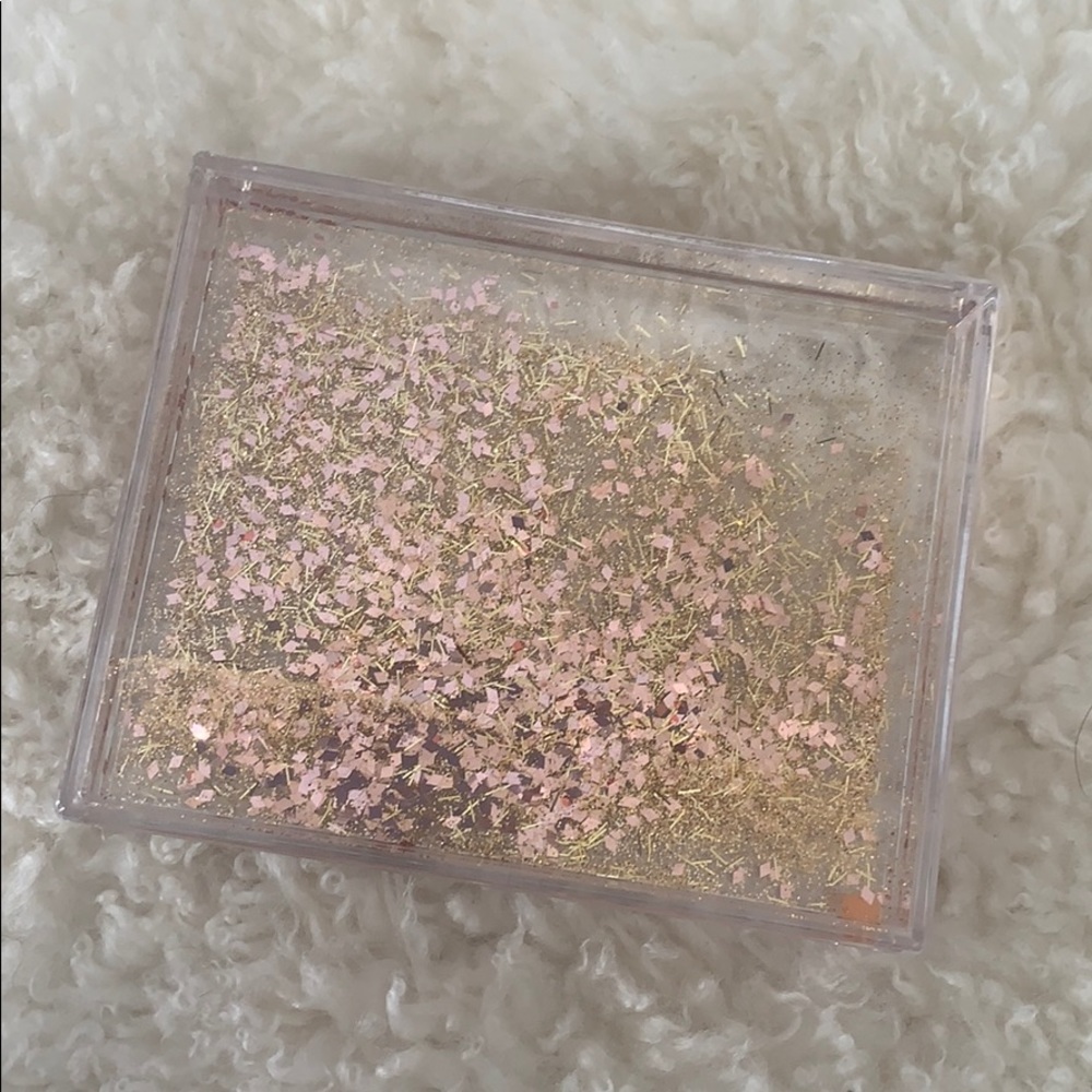 Urban Outfitters 4x6 picture frame